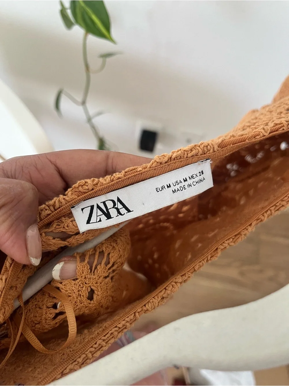 Zara Crochet Puff Sleeve Top - Rust